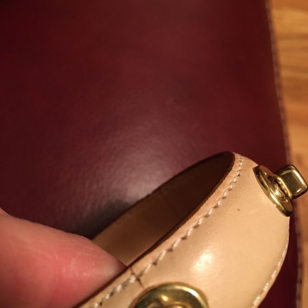 Coach Turn Key Leather Bracelet - Picture 6 of 8